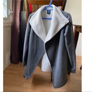 🌈 2/$15 Sherpa Wrap Sweatshirt